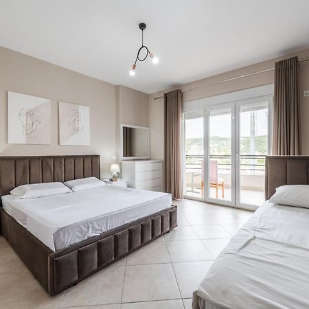 City Center Apartments By Kondo Stays Vlorë Buitenkant foto