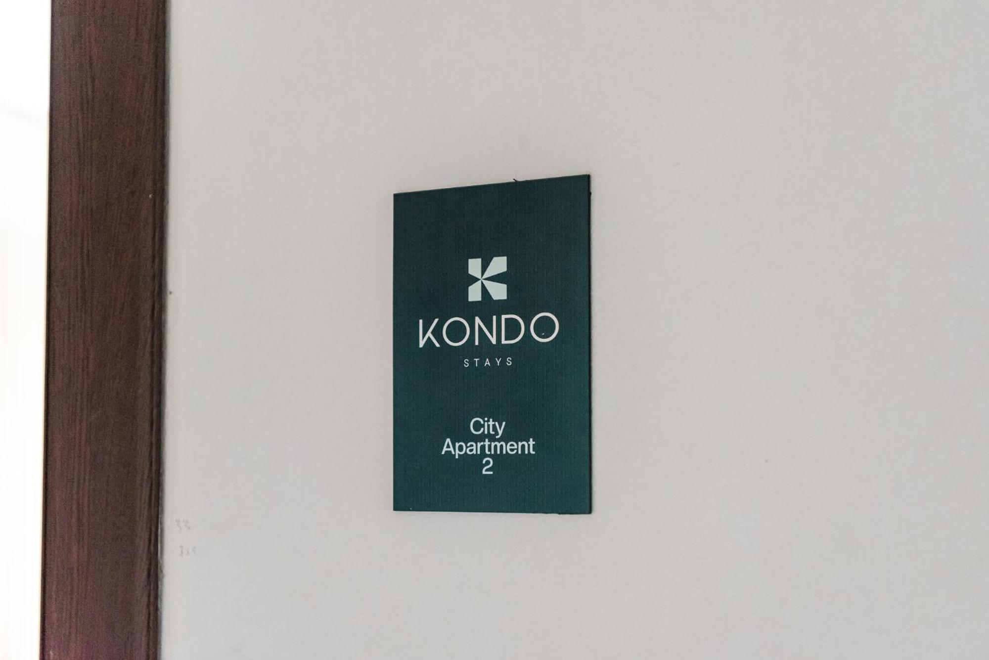 City Center Apartments By Kondo Stays Vlorë Buitenkant foto