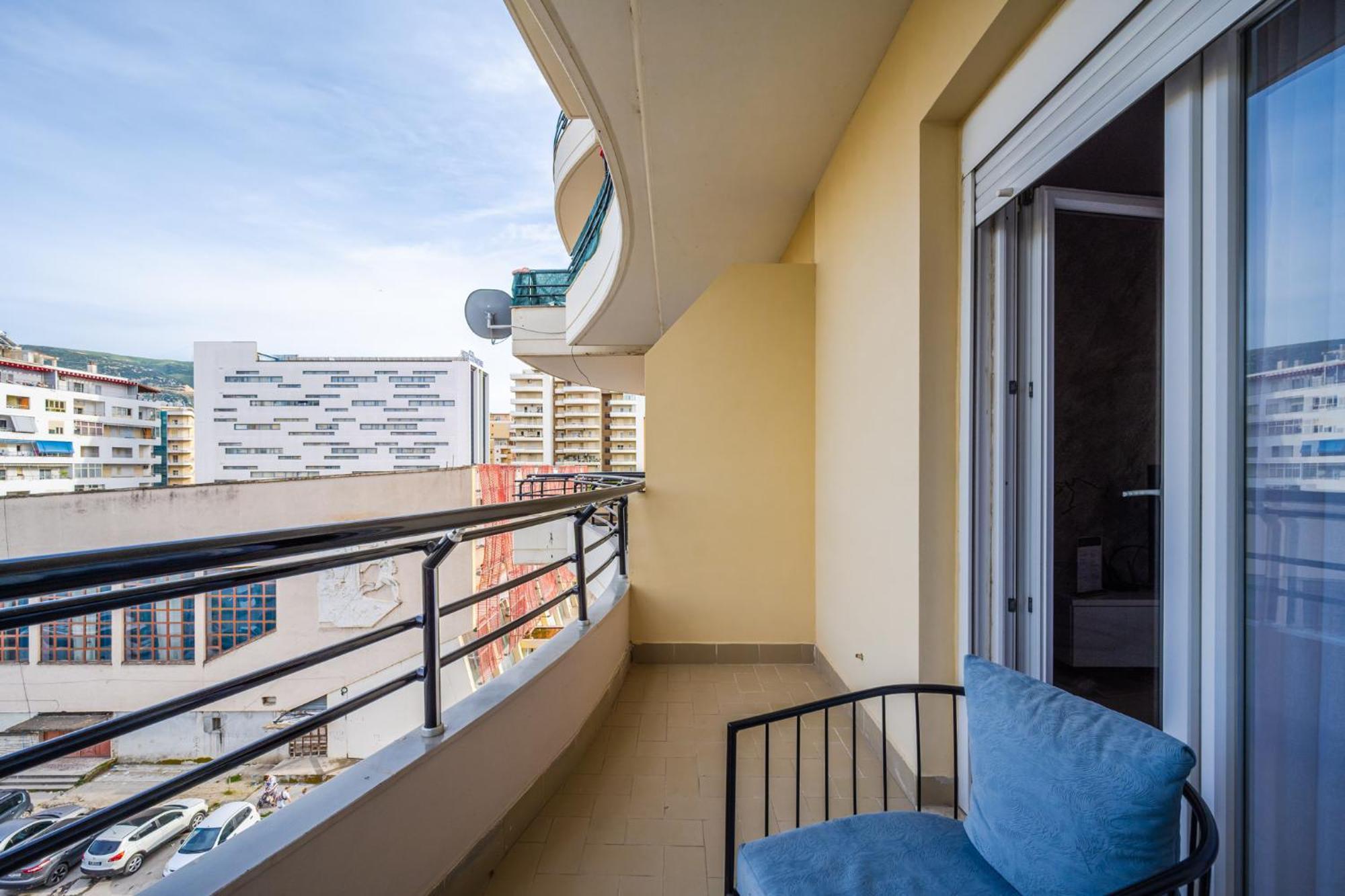 City Center Apartments By Kondo Stays Vlorë Buitenkant foto