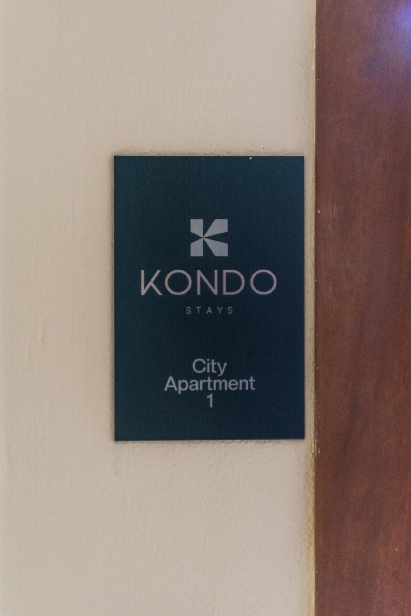 City Center Apartments By Kondo Stays Vlorë Buitenkant foto