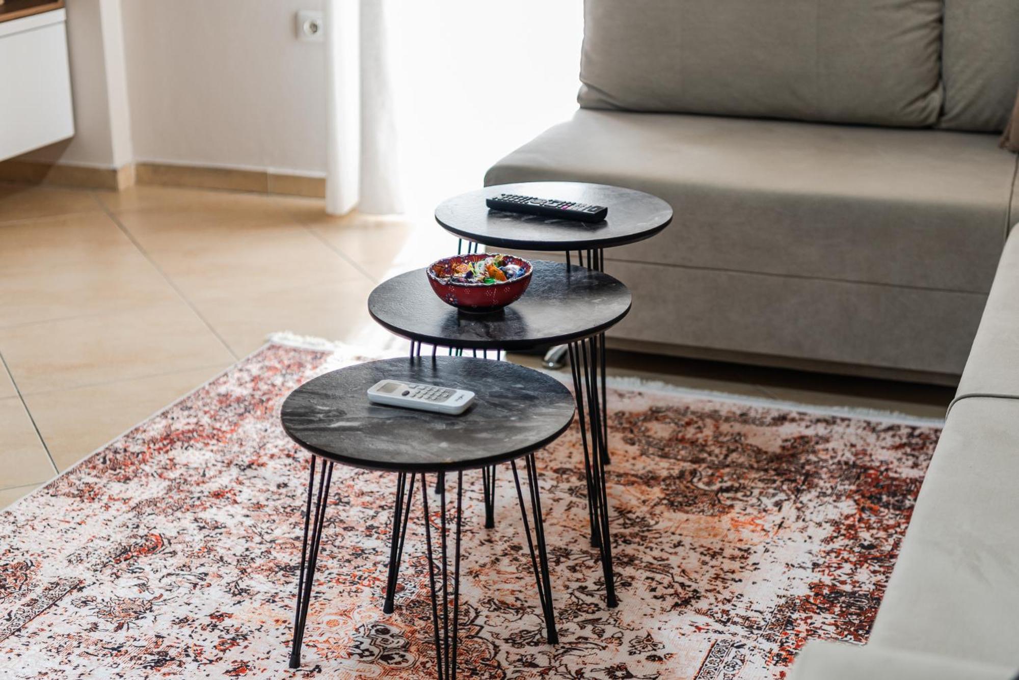 City Center Apartments By Kondo Stays Vlorë Buitenkant foto